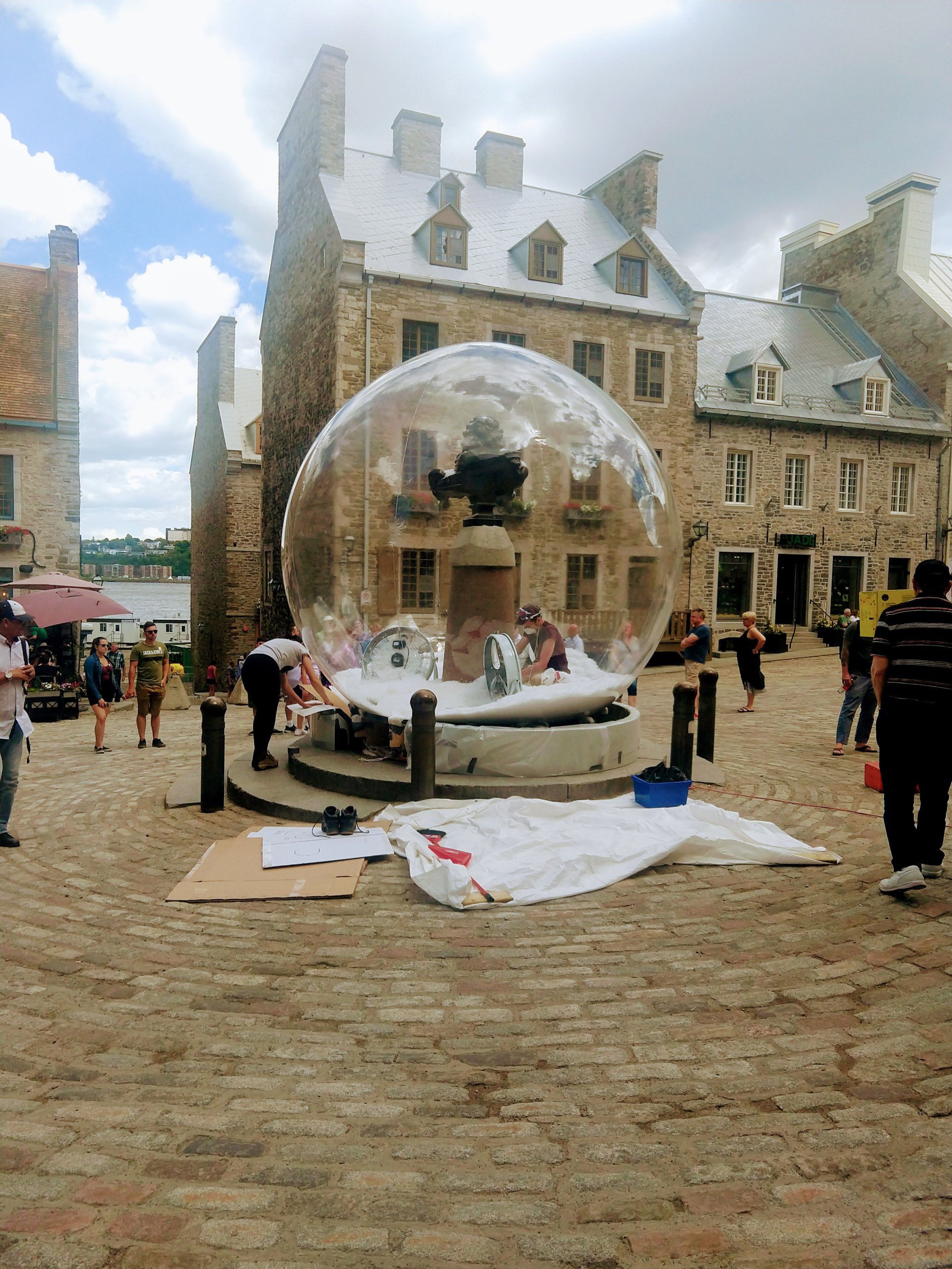 Quebec City, the Magic Behind the Snow Globe