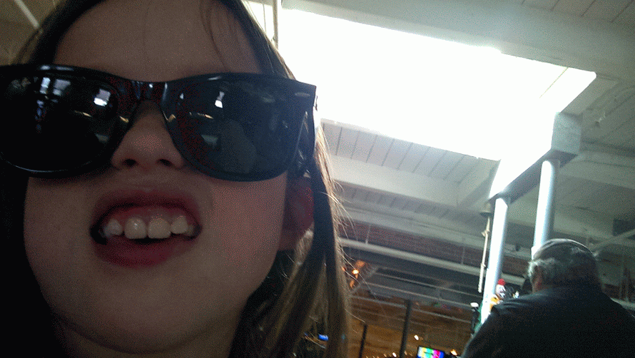 fun-with-sunglasses-rosa.gif
